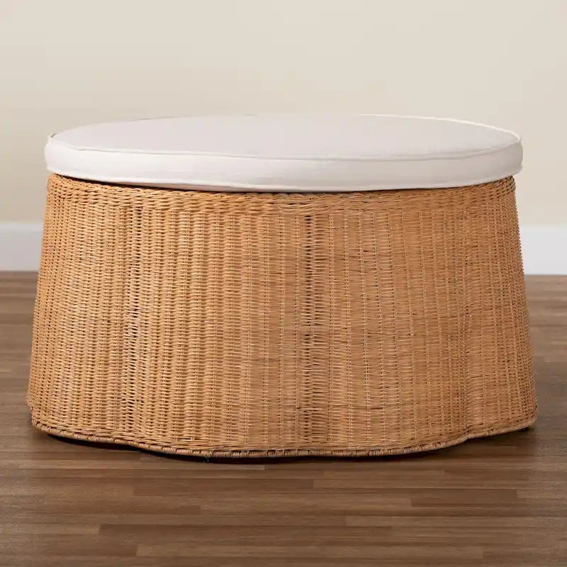 Repose-pieds en rotin naturel avec coussin