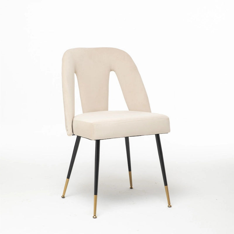 Chaise de salle à manger capitonnée en velours avec clous décoratifs et pieds en métal
