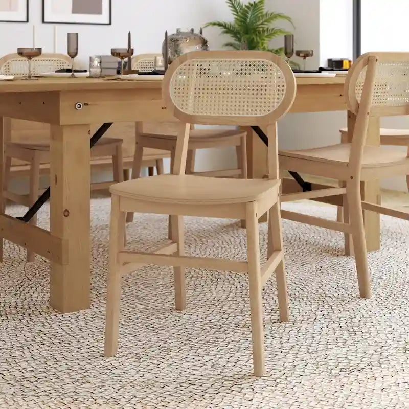 Chaises en rotin tressé à dossier et assise en bois avec structure en bois