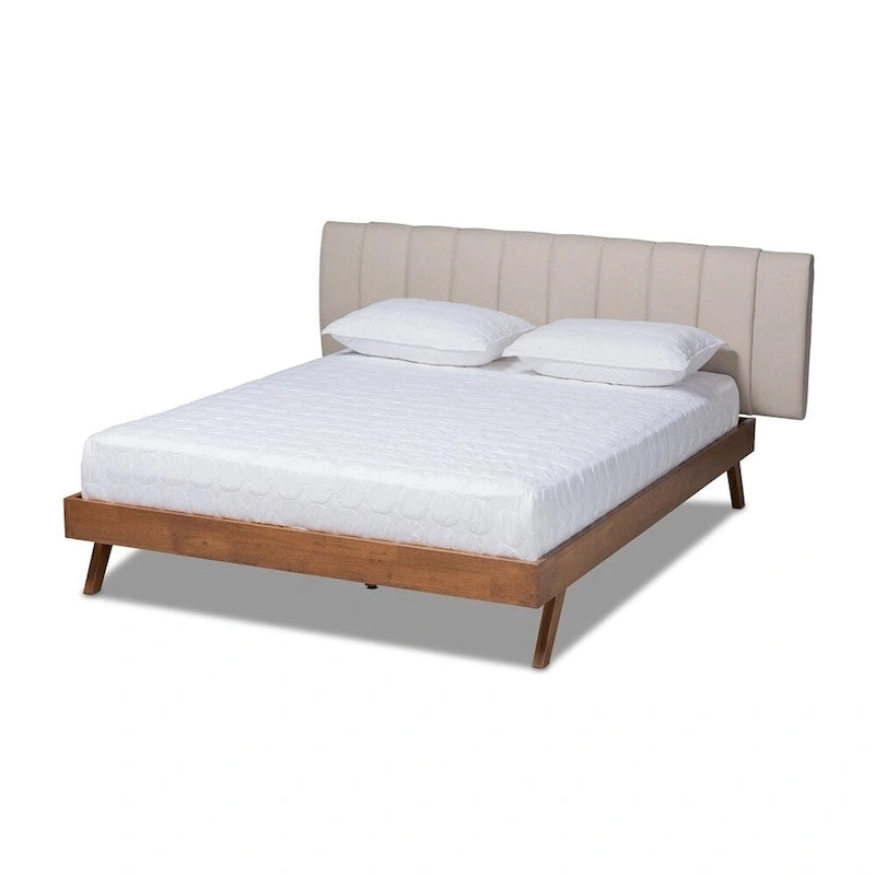 Lit en tissu beige clair et bois de noyer de style moderne du milieu du siècle