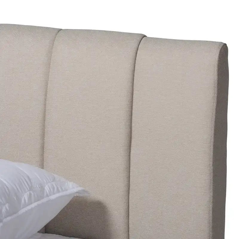 Lit en tissu beige clair et bois de noyer de style moderne du milieu du siècle